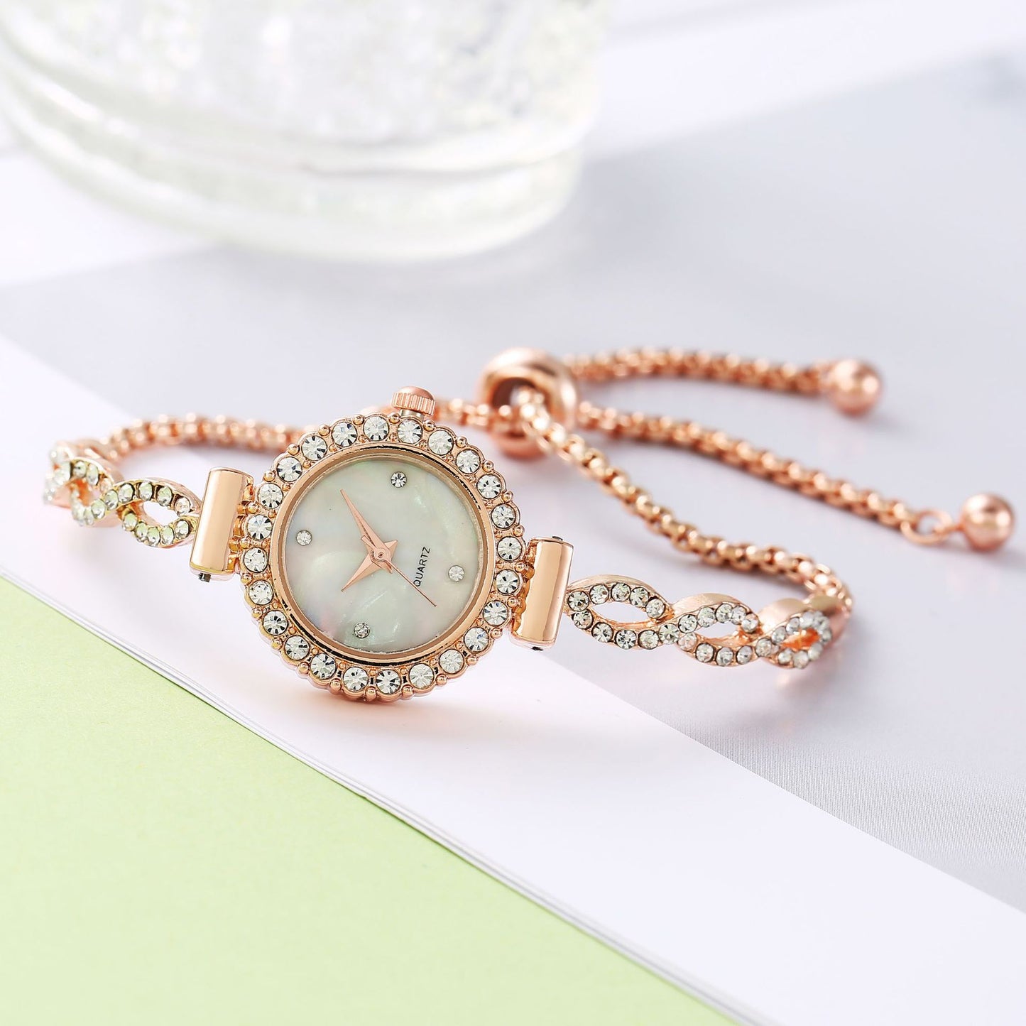 Luxury Women's Watches Simple Quartz Wristwatches Small Dial Watches Bracelet Ladies Watch Gift Clock Relogio Feminino