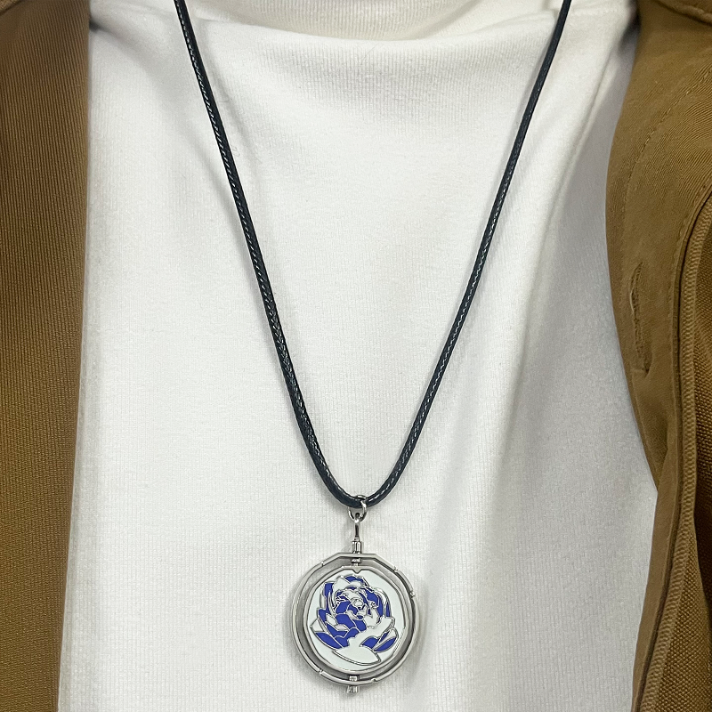 Anime League Of Legends Arcane Jinx Ekko Rotatable Blue Rose Pendant Necklace Lovers Friends Wearing Chain Necklace Jewerly