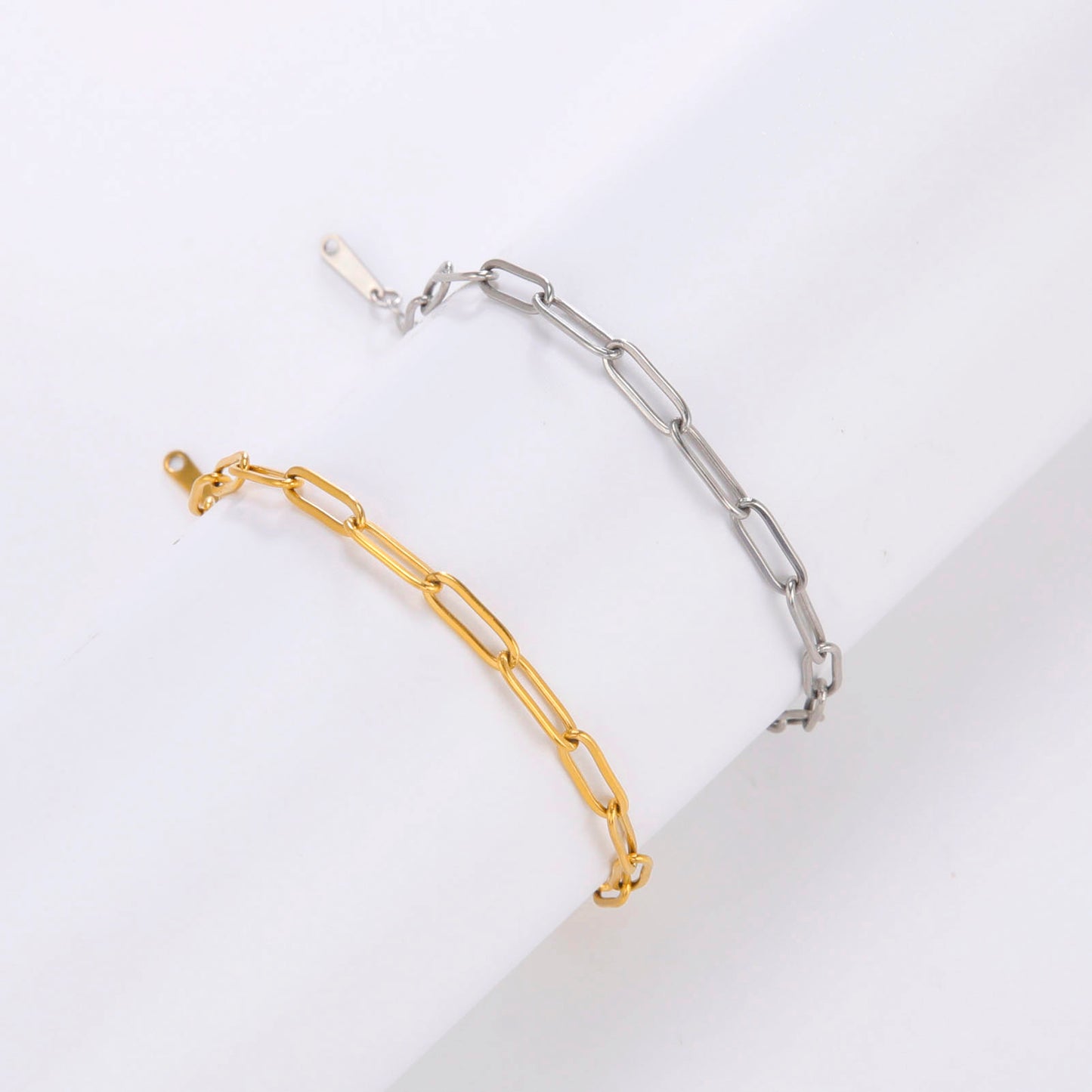 Skyrim Friendship Paperclip Link Chain Women Girls Stainless Steel Gold Color Bracelets 2025 Minimalist Jewelry Valentine Gift