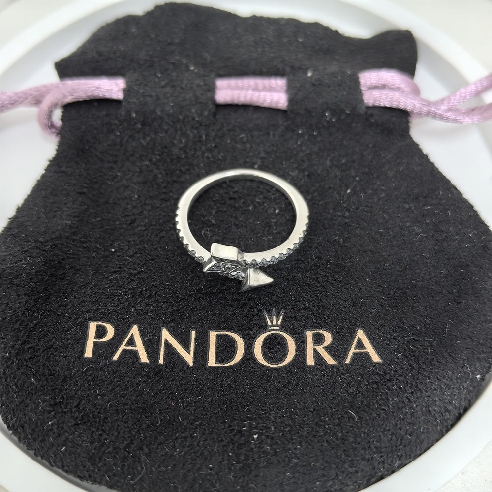 Pandora Sparkling Arrow Ring | S925 ALE