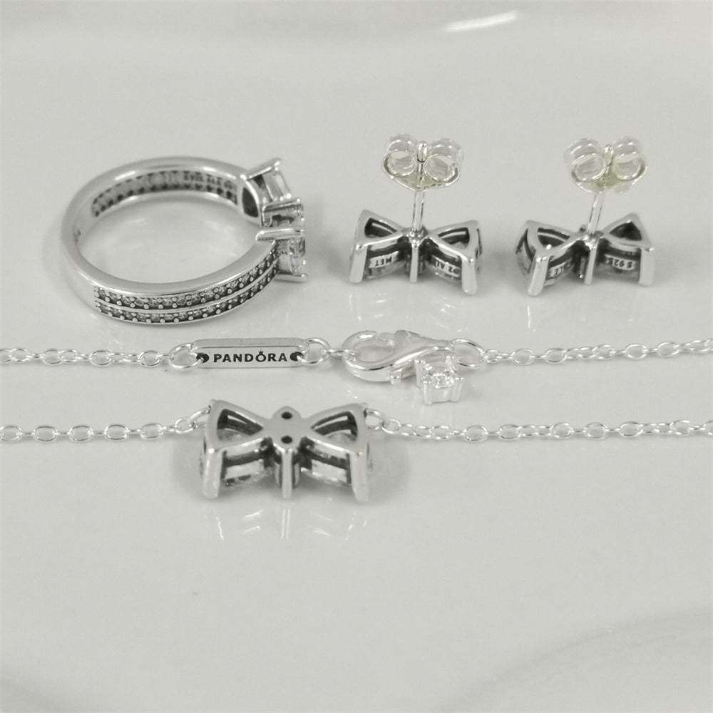 Pandora Sparkling Bow Jewellery Gift Set – Sterling Silver Necklace & Earrings