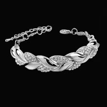 Gold Leaf Crystal Pendant Bracelet for Women Elegant Adjustable Hip Hop Chain Jewelry