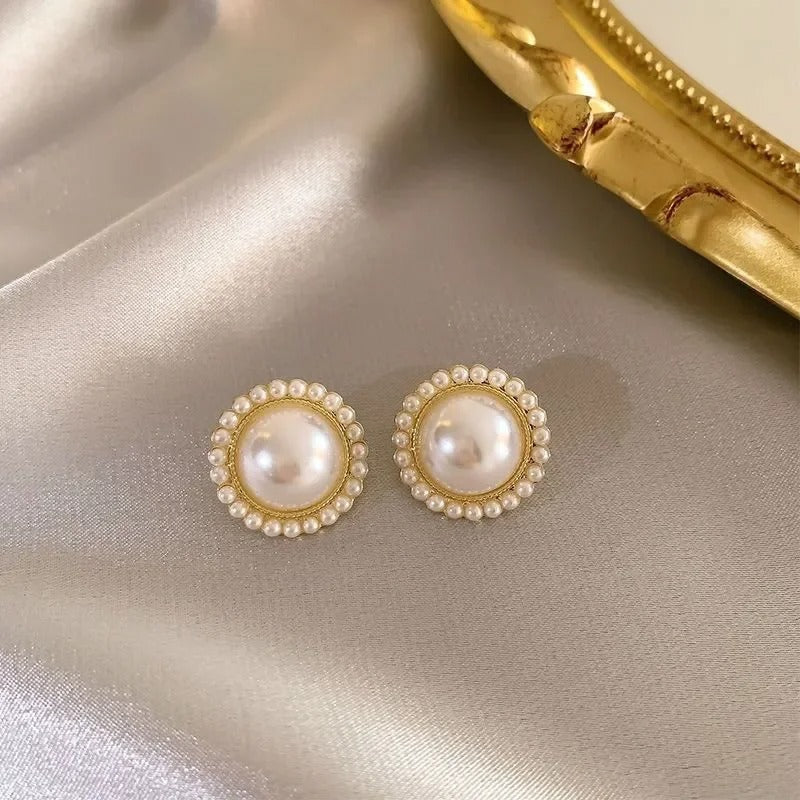 Red Retro Stud Earrings for Women Korean Pearl Flower Heart Shape Geometric Earring High Sense Jewelry