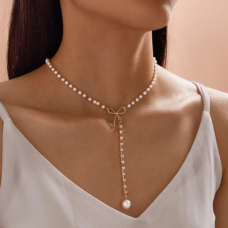 Fashion Sweet Korean Style Imitation Pearl Clavicle Necklace Women Personality Chain Bow knot Rhinestone Pendant Necklace
