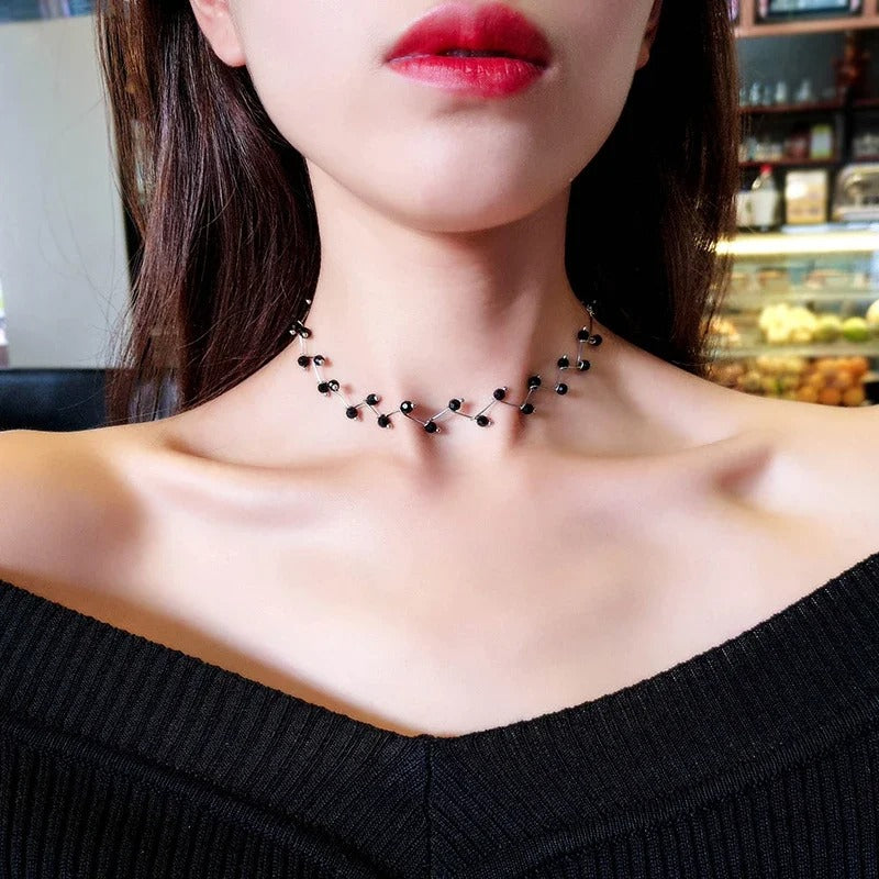 2025 New Arrivals Hot Fashion Black Crystal Necklace Simple Cross Strand Beaded Chokers Necklaces Women Jewelry