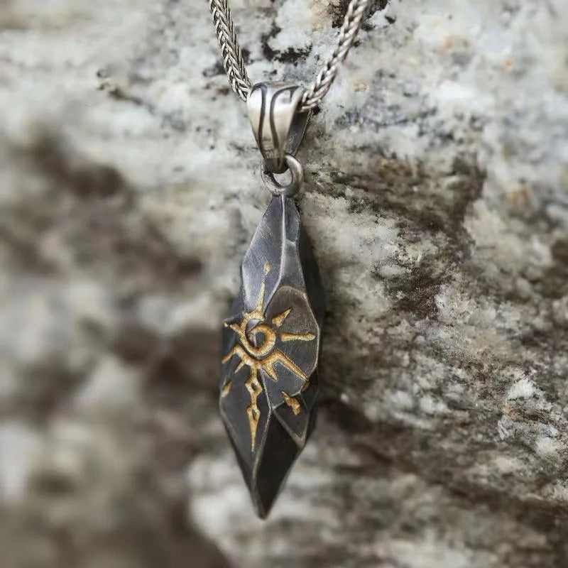 Retro Wishing Stone Men's Necklace Personalized Trendy Cool Meteorite Pendant Jewelry 2025