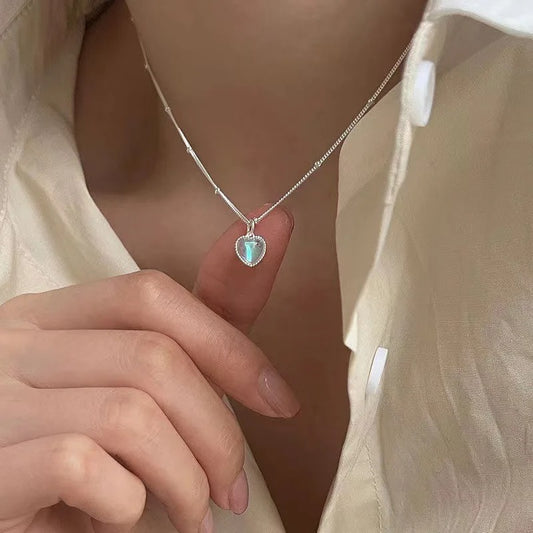 Heart Moonstone Necklace For Women Silver Color Gradient Gemstones Pendant Necklace Bead Chain Necklace Fashion Jewerly Gift