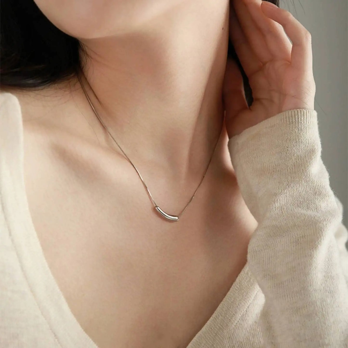 Elegant Water Drop Pendant Necklace Stainless Steel Fashion Jewelry Gift for Women & Girls
