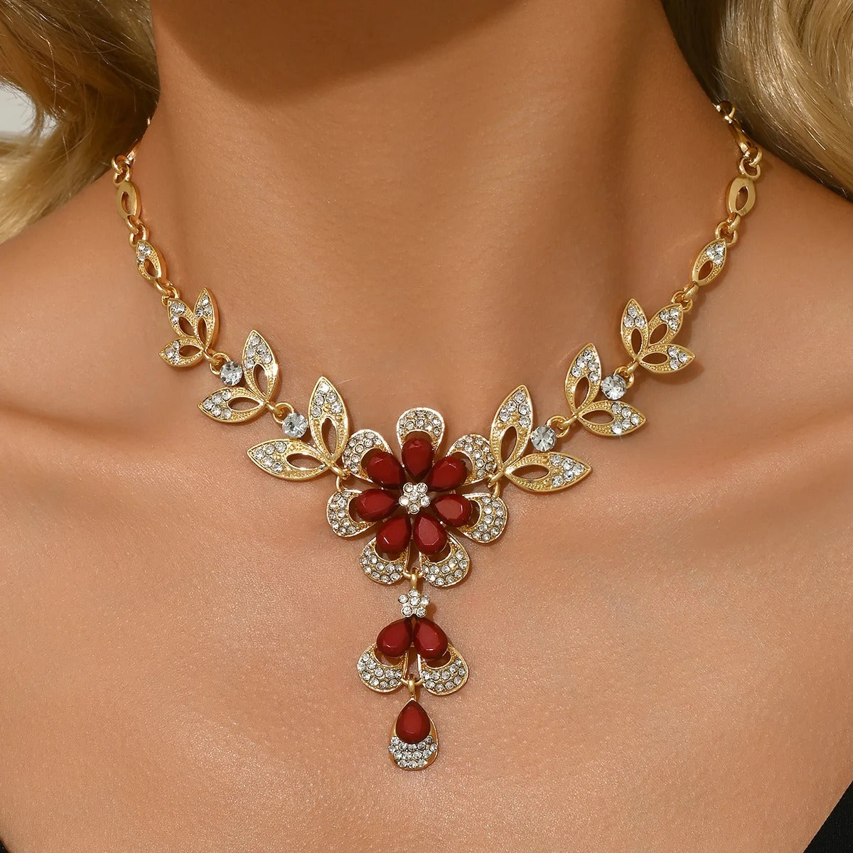 1PC Women's Fashion Flower Design Necklace Jewelry Suitable for Date, Party, Festival Gifts