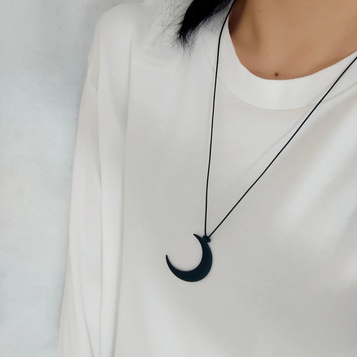 Simple all-in-one alloy black Moon Crescent pendant Long sweater chain Summer necklace for women