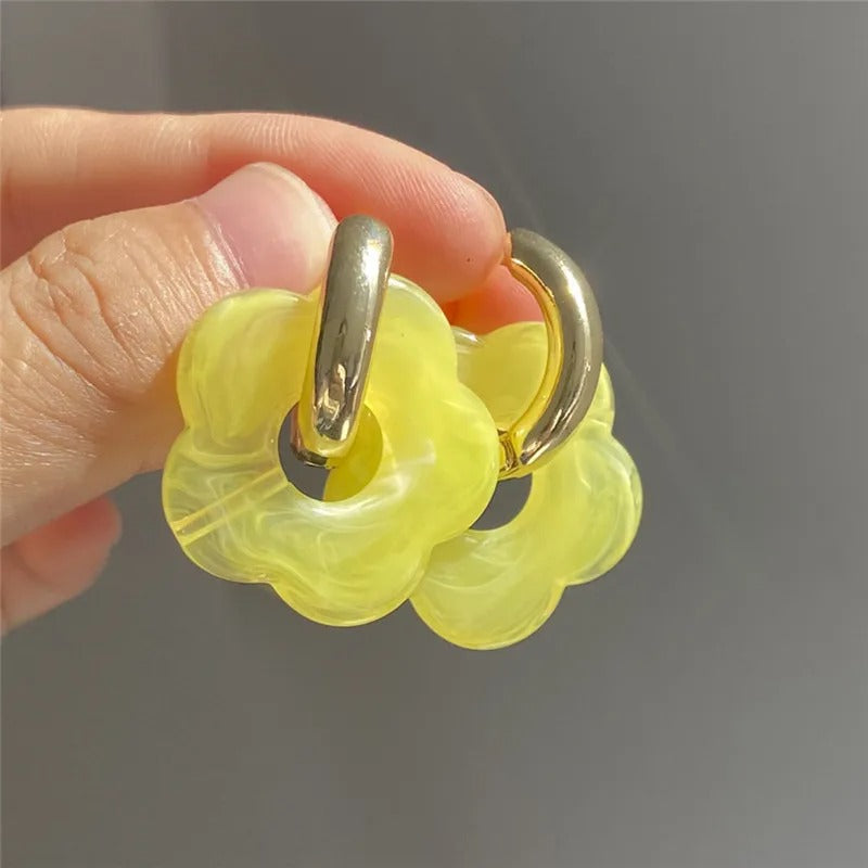 2025 Pink Acrylic Flower Resin Drop Earrings Simple Round Hollow Copper Girls Jewelry Cute Party Personality Gifts