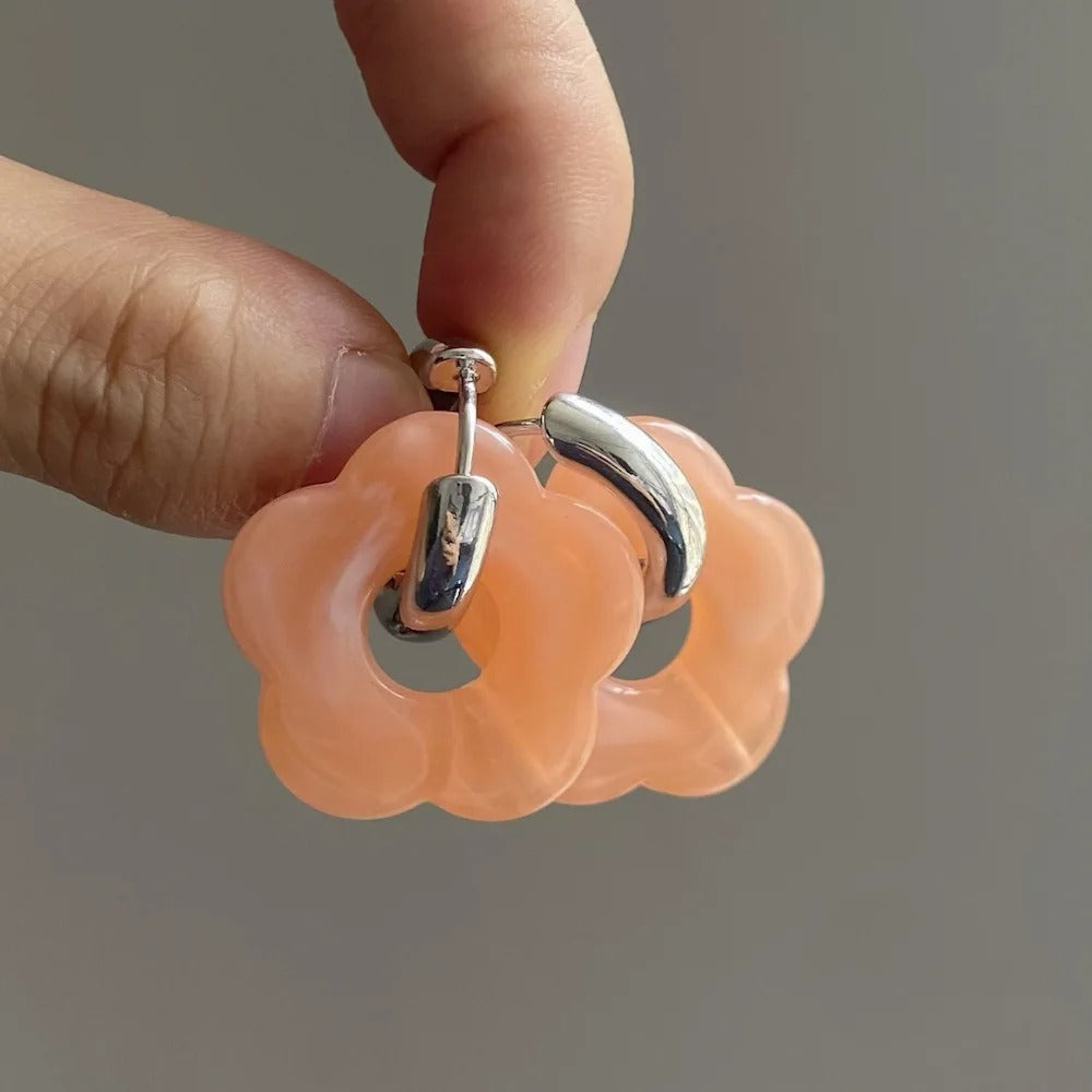 2025 Pink Acrylic Flower Resin Drop Earrings Simple Round Hollow Copper Girls Jewelry Cute Party Personality Gifts