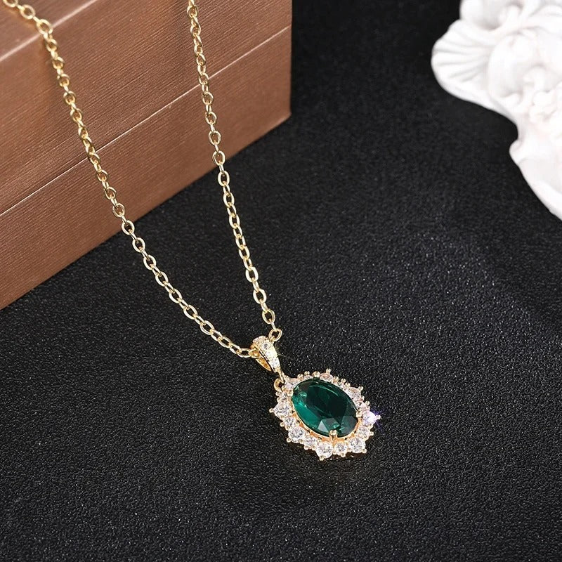 Noble Bright Pendant Necklace for Women Shiny Green Cubic Zirconia Neck Accessories Aesthetic Engagement Wedding Jewelry