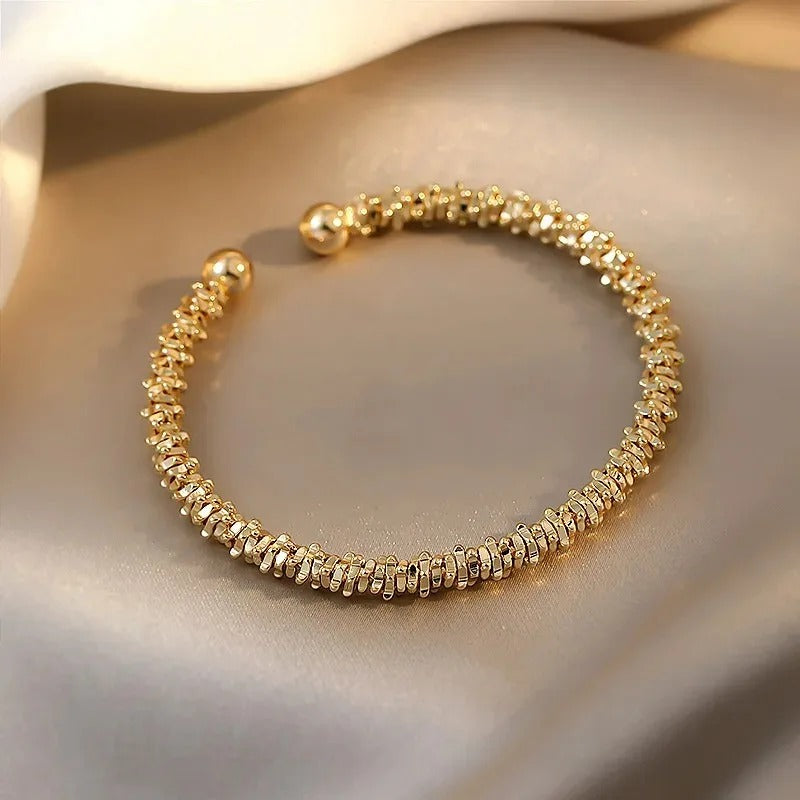 Light Luxury Classic Gold Color Twisted Open Bracelet for Women Fashion Metal Geometric Adjustable Cuff Bangle Jewelry Gifts