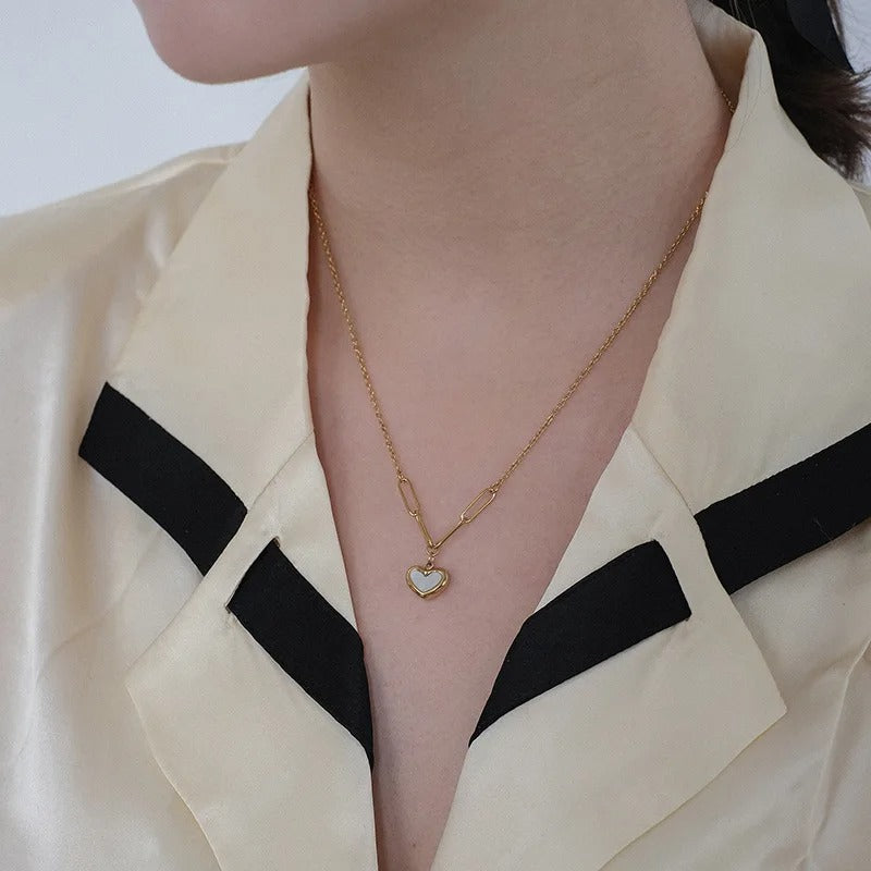 Stainless steel shell pendant necklace women's fashion heart necklace jewelry