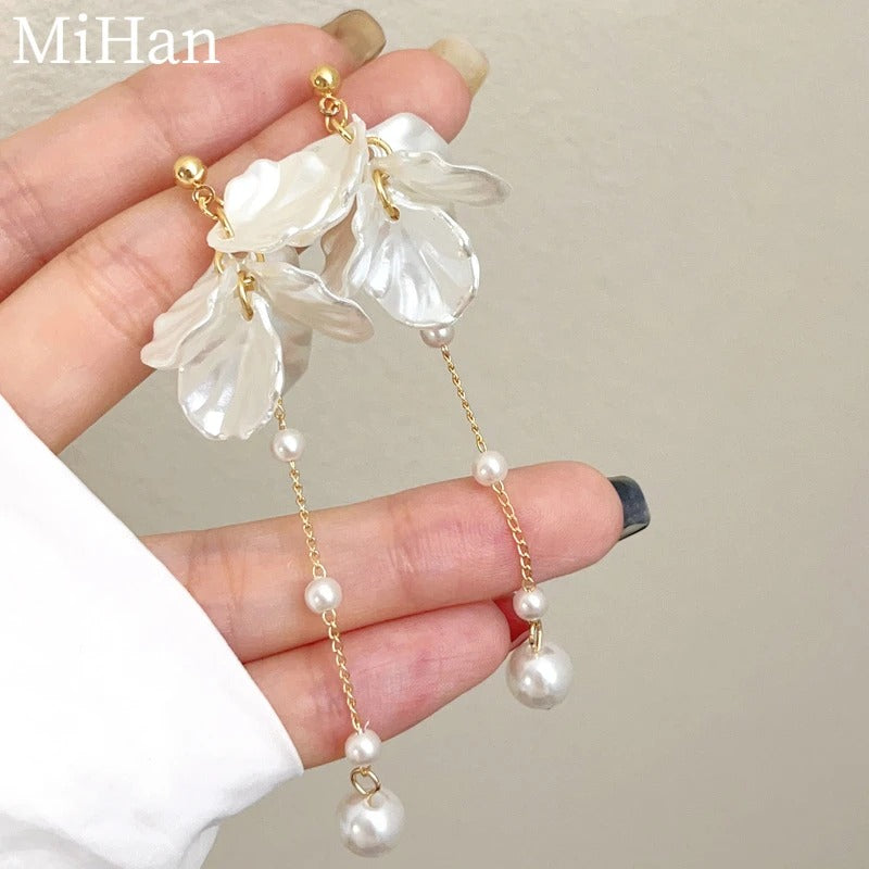 925 Silver Needle Elegant Temperament Modern Jewelry Simulated pearl Tassel Earrings For Women Fashion Accessories