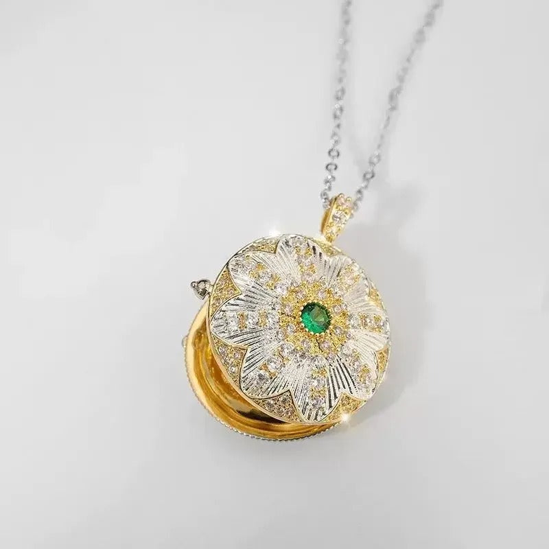 New in vintage silver 925 inlay diamond dazzling round necklaces fashion and exquisite opened green gem pendant wedding jewelry