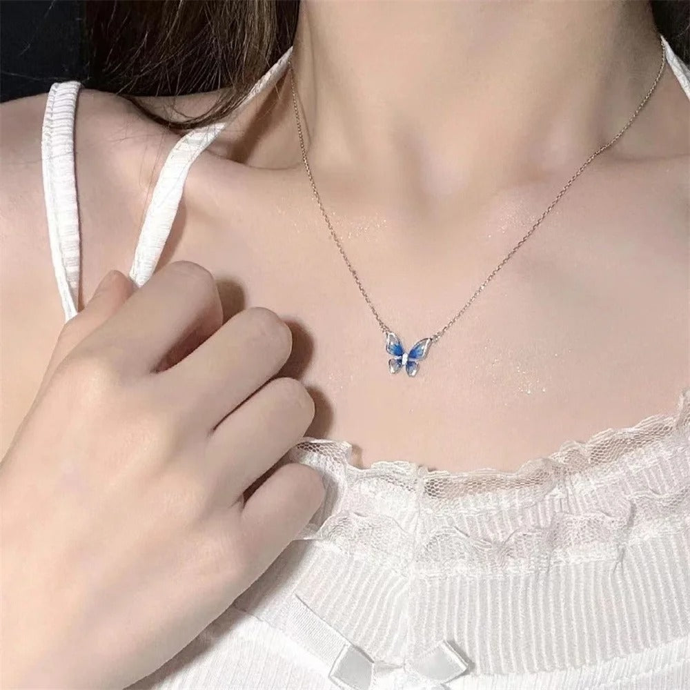 Simple Gradient Color Butterfly Pendant Necklace Fashionable Collarbone Chain Necklace For Women Trendy Jewelry Accessories