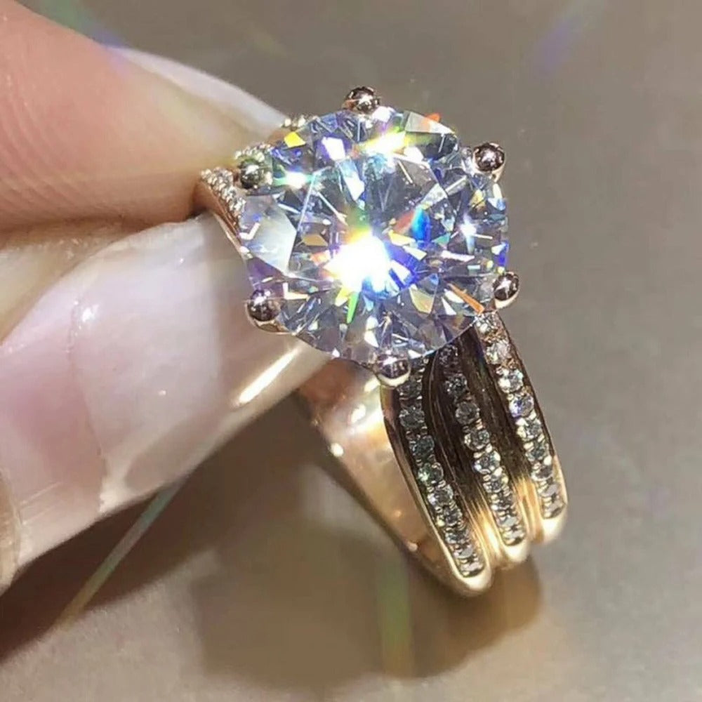 Luxury Gold Color Women Engagement Wedding Rings Inlaid Shiny CZ Noble Party Jewelry Fine Anniversary Gift Fashion Rings
