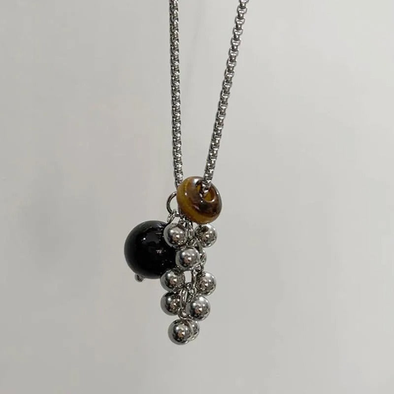 Spotted Tiger Eye Stone Grape String Ball Design Pendant Long Versatile Clavicle Chain Necklace for Women Exquisite Accessories