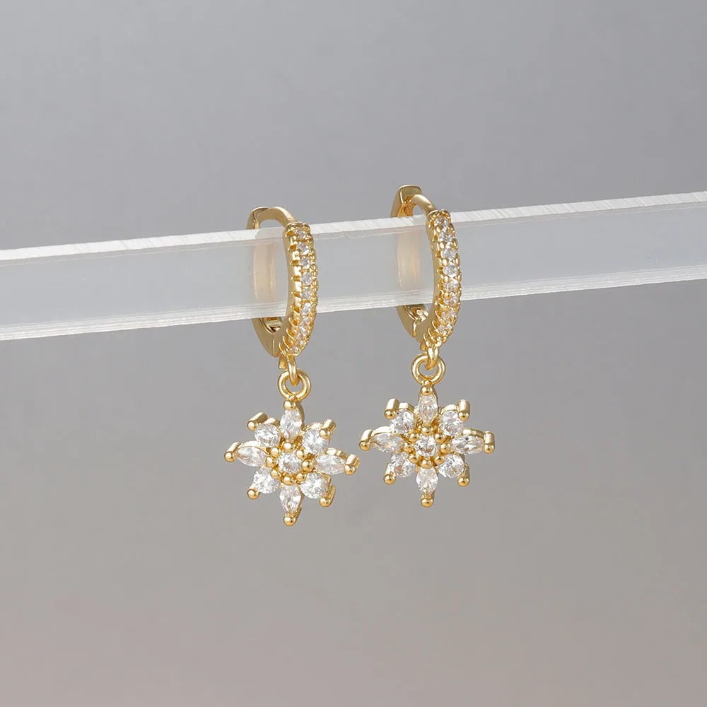 Luxury Stainless Steel Star Dangle Earrings For Women Sparkling Zircons Ear Piercing Earring Fashion Jewelry