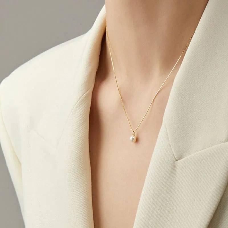 Silver Light Luxury Gold Plating Shell Imitation Pearl Pendant Necklace Women Fashion Clavicle Chain Jewelry