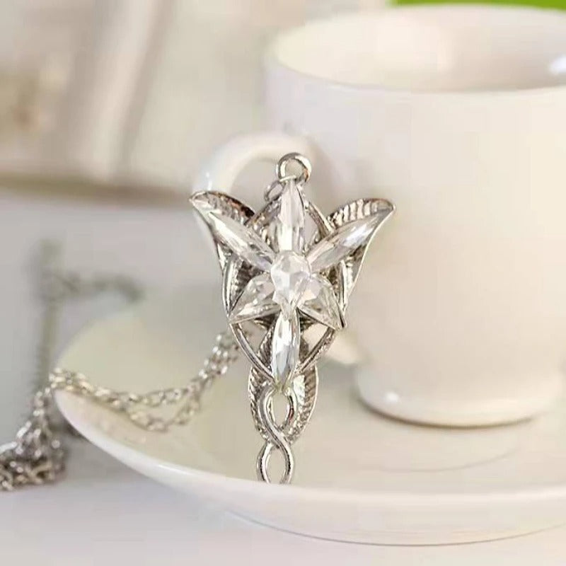Fashionable The Lord of the Rings and the Angel Princess perfectly combine the necklace of Warcraft