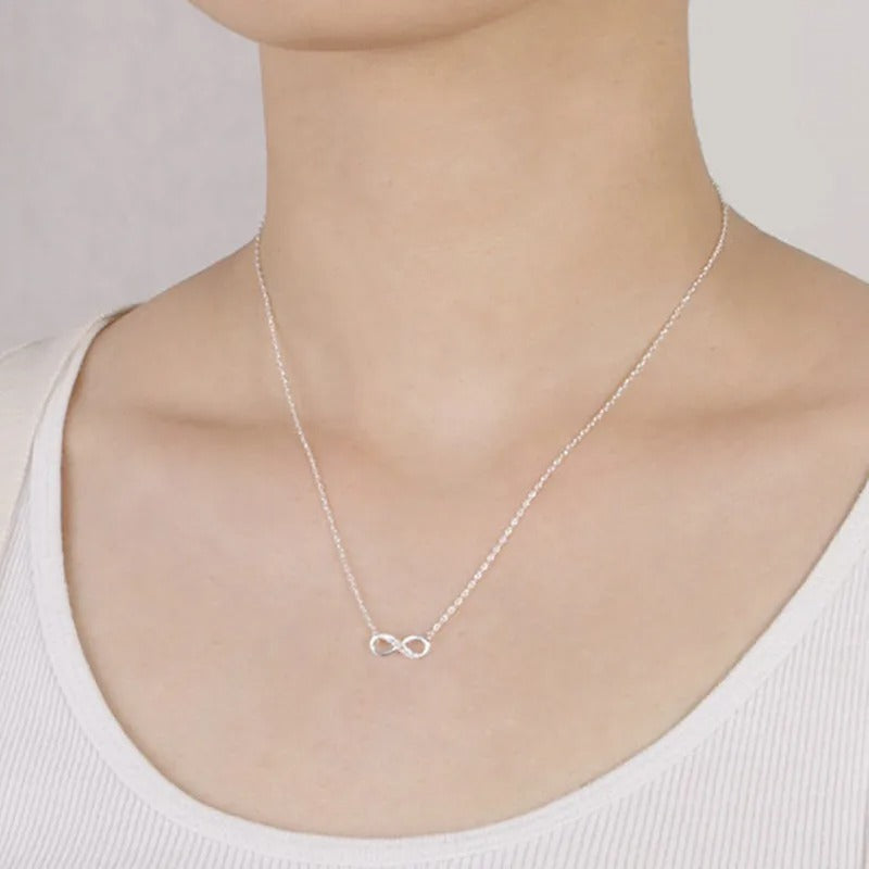Rhinestone Infinity Pendant Necklaces for Women Crystal Luky Choker Necklace Men's Women's Jewelry