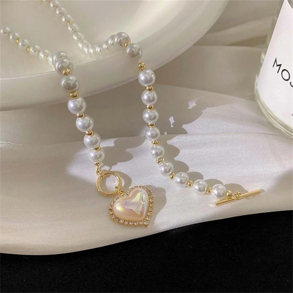 Simple Acrylic Love Pendant Necklace For Women Fashion Imitation Pearl Chain Choker Trendy Jewelry Accessories