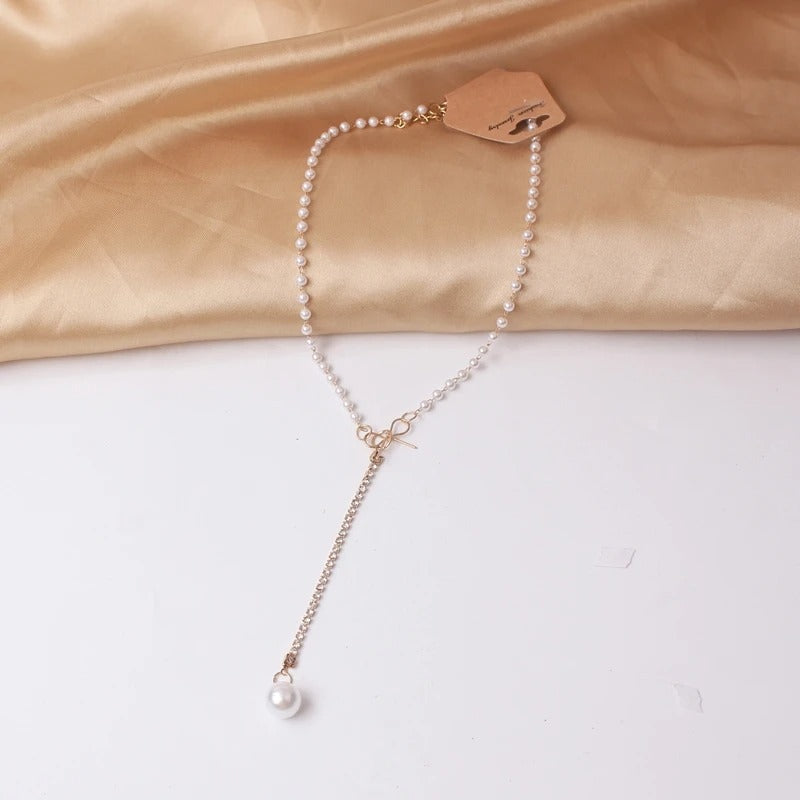 Fashion Sweet Korean Style Imitation Pearl Clavicle Necklace Women Personality Chain Bow knot Rhinestone Pendant Necklace