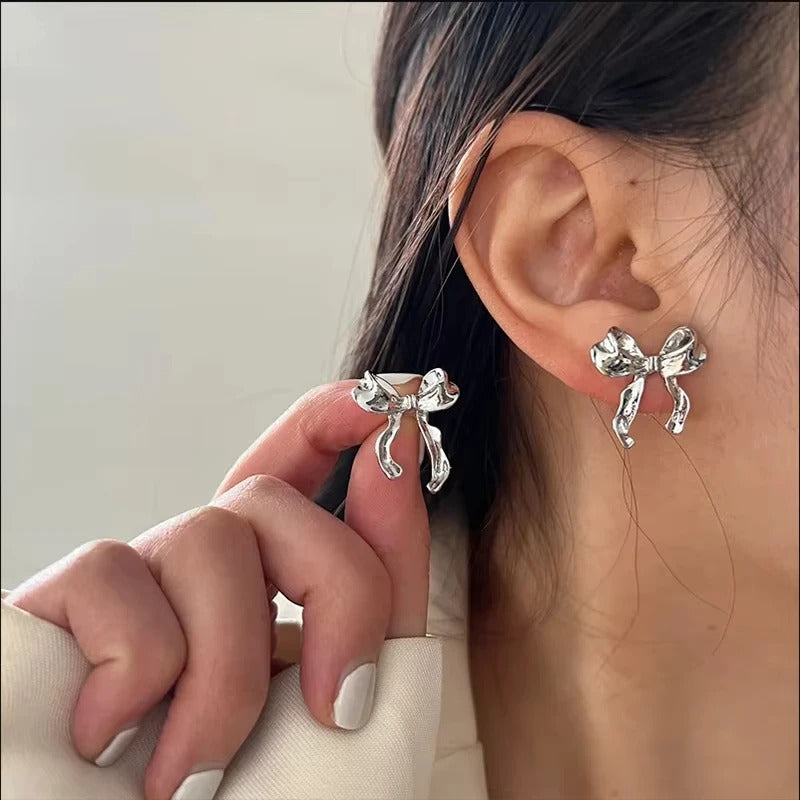 FTCY Vintage Gold Bowknot Stud Earrings Sweet Elegant Women’s Party Jewelry