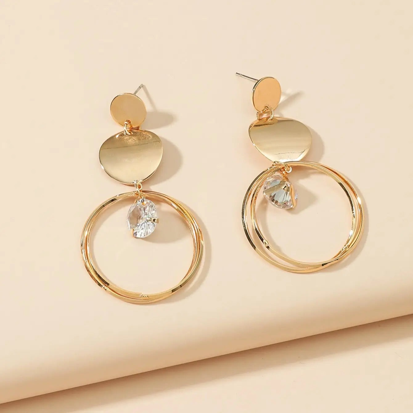 2 Pieces Gold Alloy Circular Pendant Earrings – Elegant Women’s Fashion Jewelry