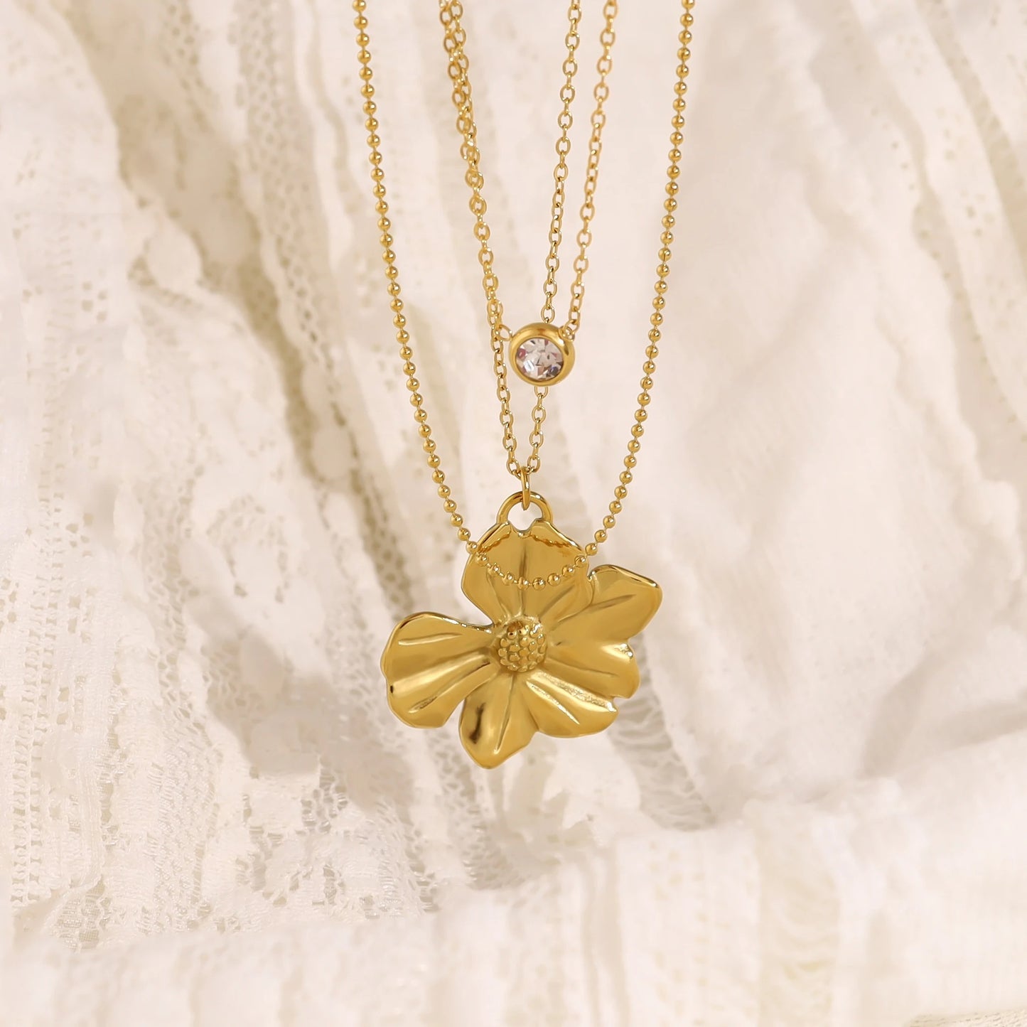 WILD & FREE 18K Gold Plated Flower Pendant Necklace for Women Retro Chic Choker Trendy Jewelry Waterproof