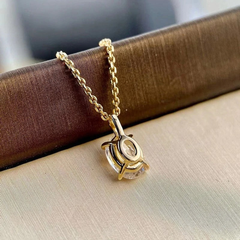 Simple Oval Shape Zirconia Pendant Necklace Lady Engagement Jewelry Fashion Versatile Gold Color Accessories for Wedding