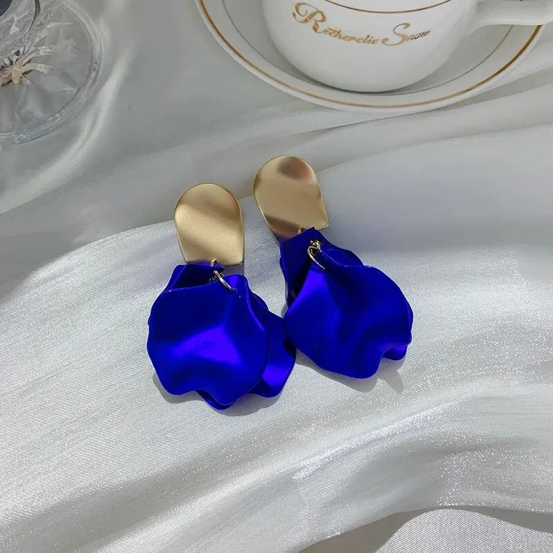 Stylish Multicolored Flower Earrings For Woman Delicate Petal Tassel Stud Earring Temperament Everyday Party Accessories