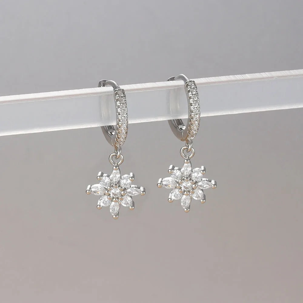 Luxury Stainless Steel Star Dangle Earrings For Women Sparkling Zircons Ear Piercing Earring Fashion Jewelry