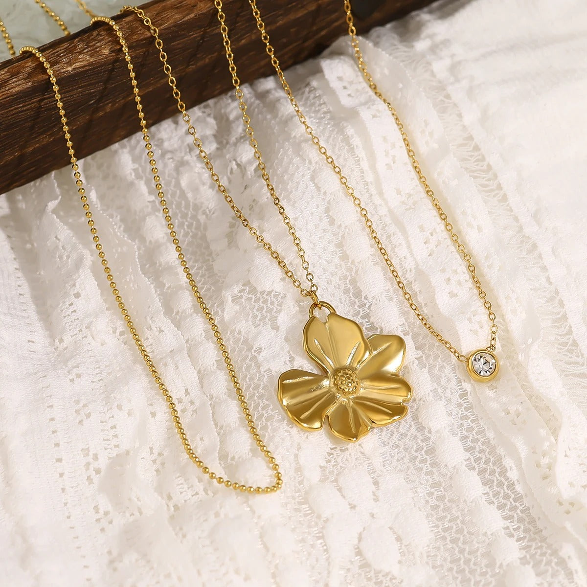 WILD & FREE 18K Gold Plated Flower Pendant Necklace for Women Retro Chic Choker Trendy Jewelry Waterproof