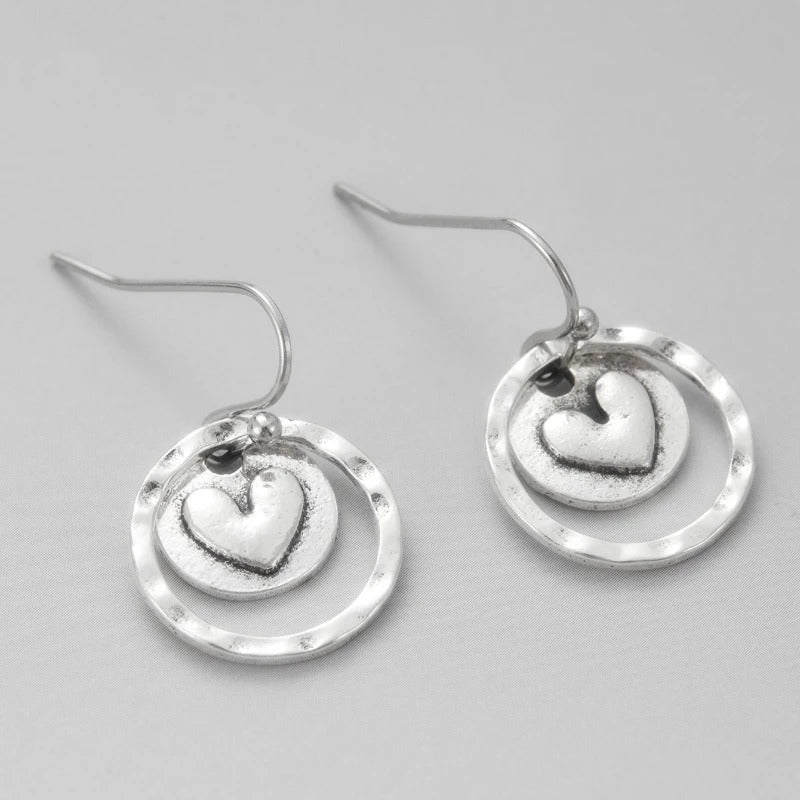 Retro Punk Heart-Shaped Geometric Pendant Earrings – Women’s Trendy Holiday Jewelry
