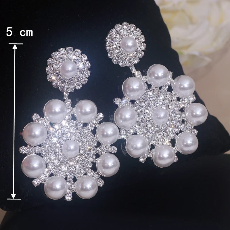 Oversized Simulated Pearl Drop Earrings for Women Silver Color Rhinestone Flower Pendant Earrings Wedding Party Jewelry