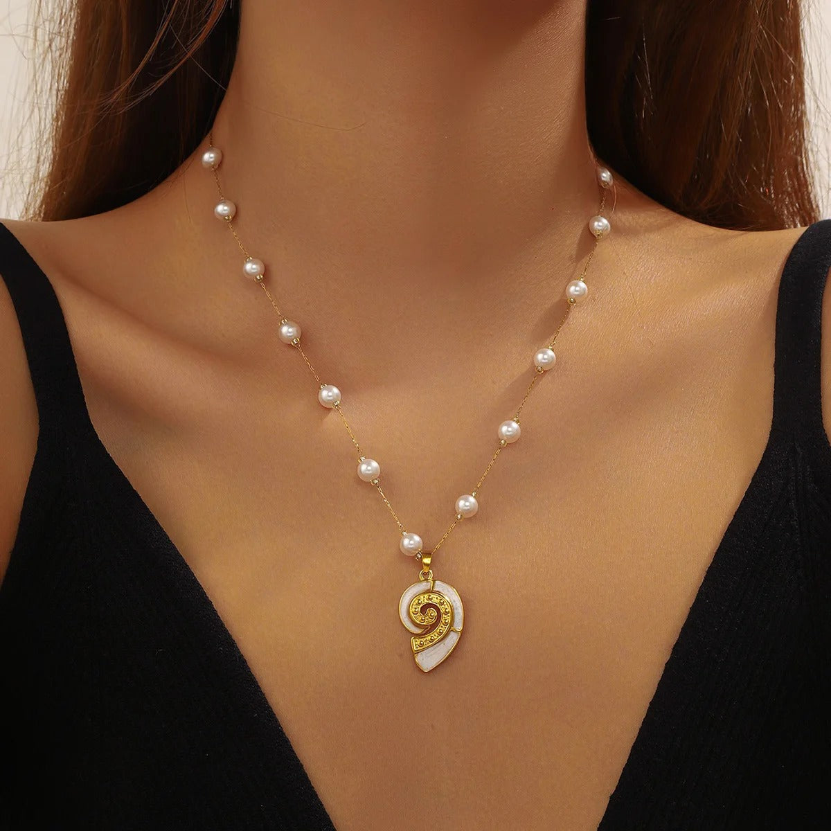 316L Stainless Steel Golden Sea Shells Conch Pendant Pearl Necklace Women New Fashion Neck Chain Jewelry Party Gift