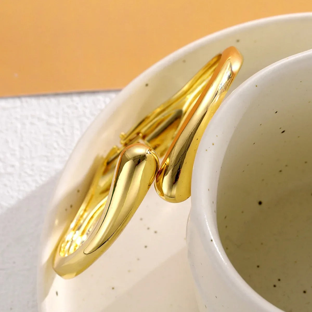 Women's Open Cuff Bangle Simple Teardrop Shaped Gold Silver Jewelry