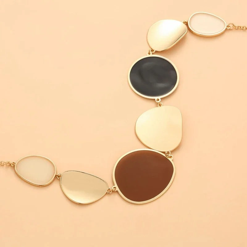 Metal Disc Pendant Choker Necklace For Girls Golden Chains Vintage Big Round Wafer Dangle Statement Necklaces Women Jewelry