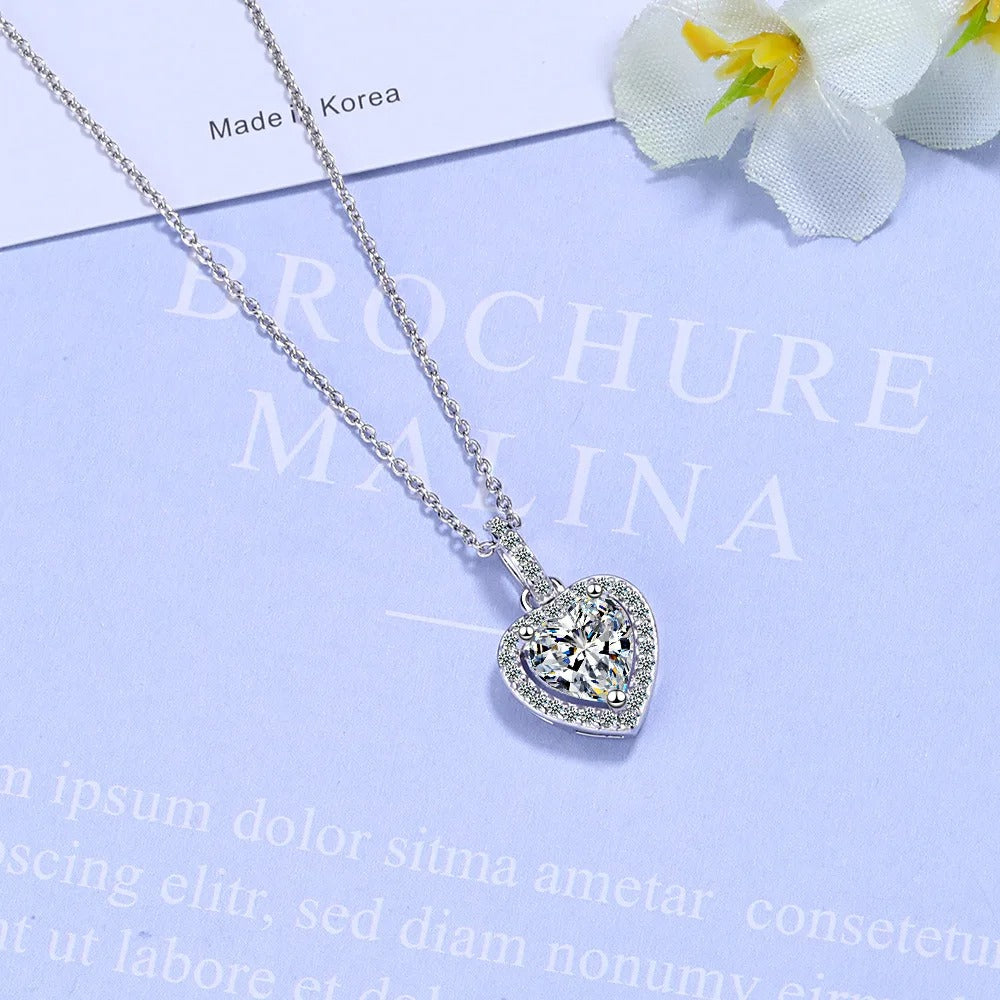 Silver Zircon Heart Pendant Necklaces For Women Luxury Designer Jewelry Gift Female Jewelry Trend 2025