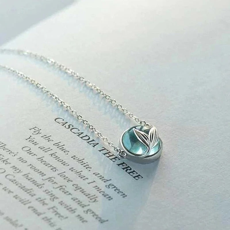 Romantic Mermaid Tail with Blue Stone Design Women's Pendant Necklace Fancy Neck Accessories for Party Girl Gift Jewelry
