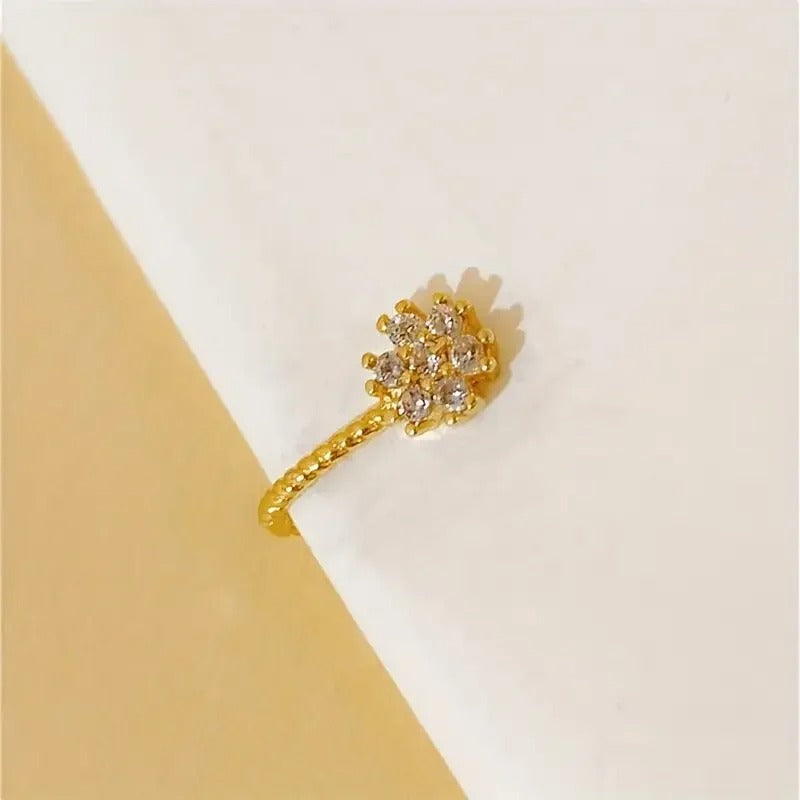 herry Blossom Design Synthetic Zirconia Nose Clip Style