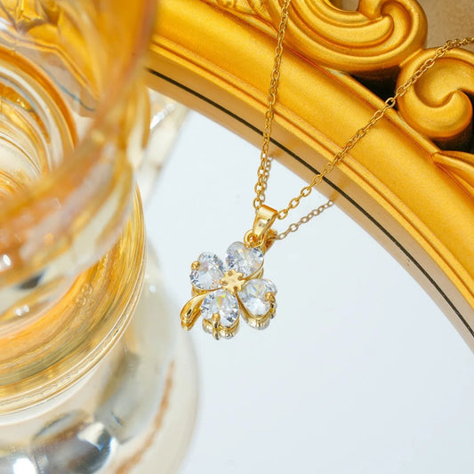 Stainless Steel Chain Cute Zircon Four Leaf Clover Pendant Necklaces for Women Girls Lucky Jewelry Accessories Gifts for Friends