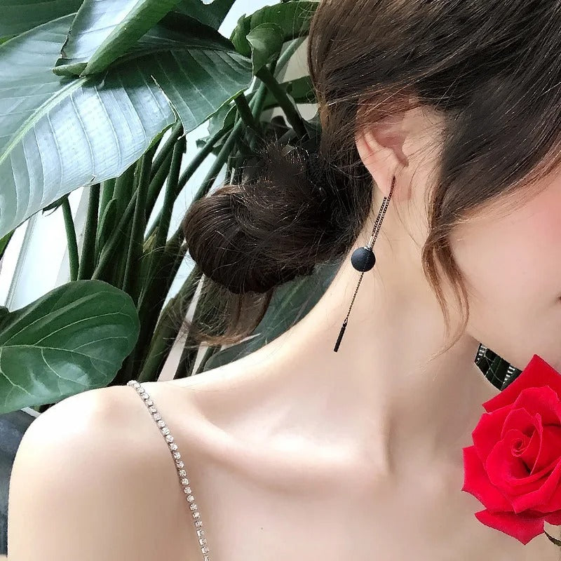 New Korean Temperament Black Matte Ball Pendant Earrings for Women Long Tassel Ear Line Hanging Earring Girls Party Jewelry Gift