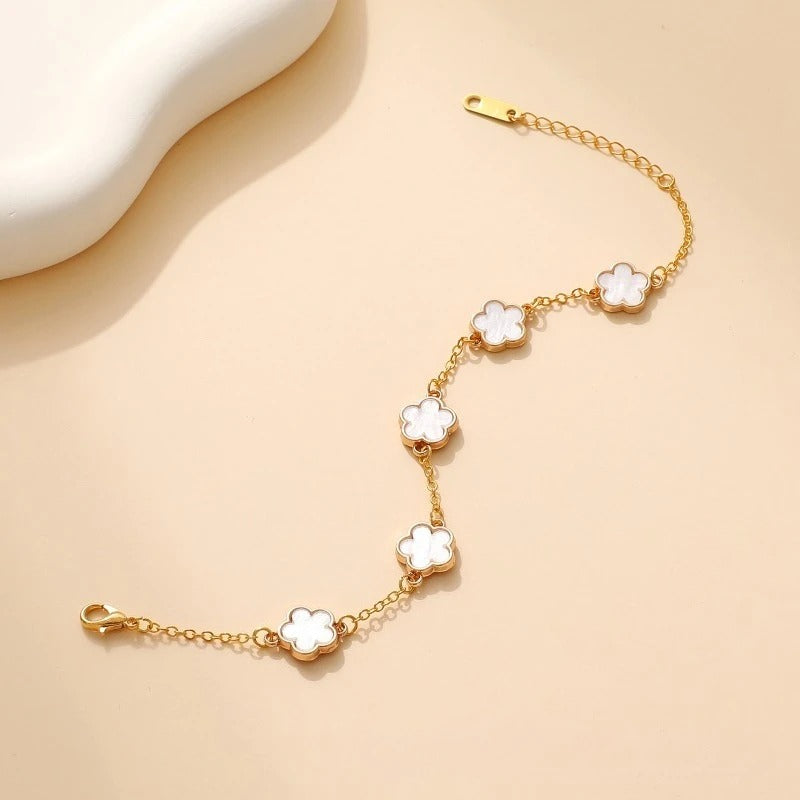 Women’s Lucky Clover Hand Bracelet Stainless Steel Gold Jewelry