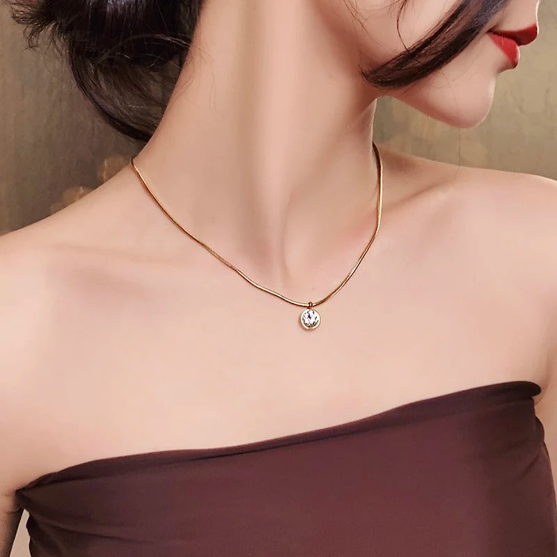 2025 New Simple Design Shiny Zircon Pendant Stainless Steel Gold Color Necklace Girls' Collar Chain Fashion Jewelry For Women