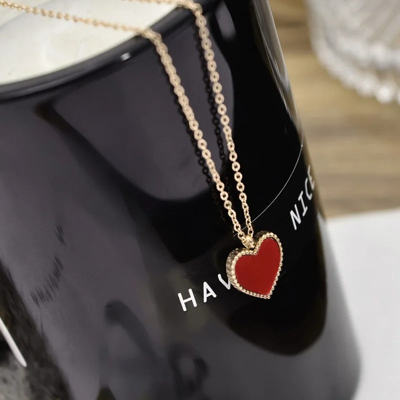 New Heart Pendants Necklaces for Women Black Red Love Drop Necklaces Gold Color Chain Necklaces Party Gifts